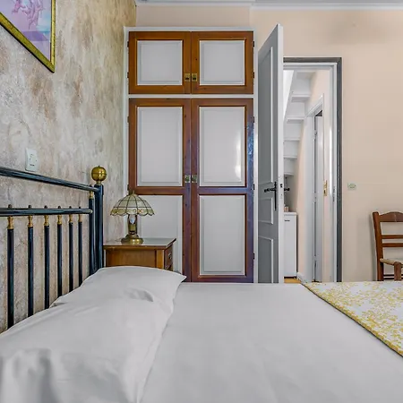 Aiolos Apartament