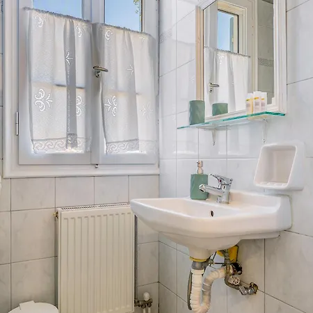 Apartament Aiolos Tsoukaládhes