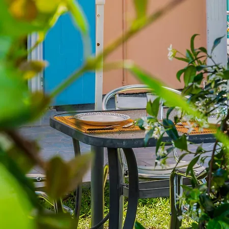 Aiolos Apartament *